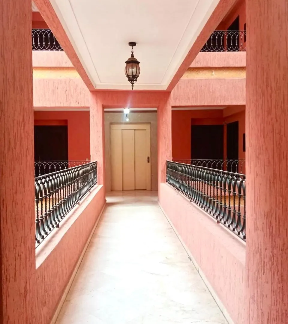 Beautiful Hivernage Apartment With Pool & Balcony, Near Attractions Marrakesh 0*,  Maroc