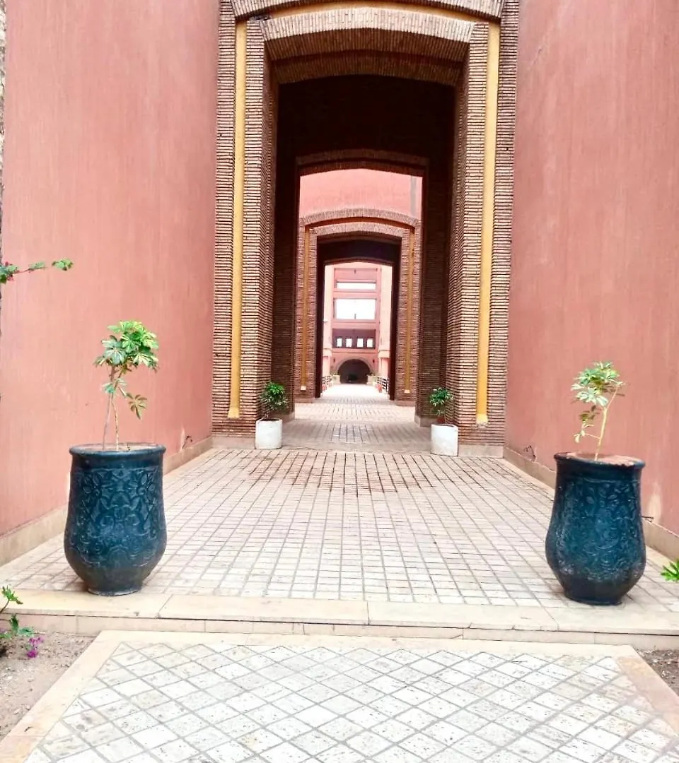 Beautiful Hivernage Apartment With Pool & Balcony, Near Attractions Marrakesh
