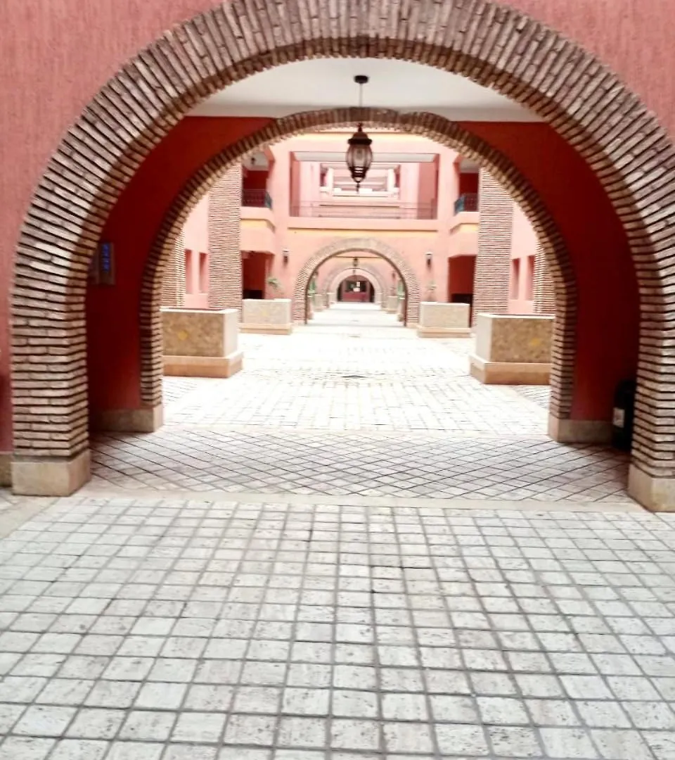 Beautiful Hivernage Apartment With Pool & Balcony, Near Attractions Marrakesz