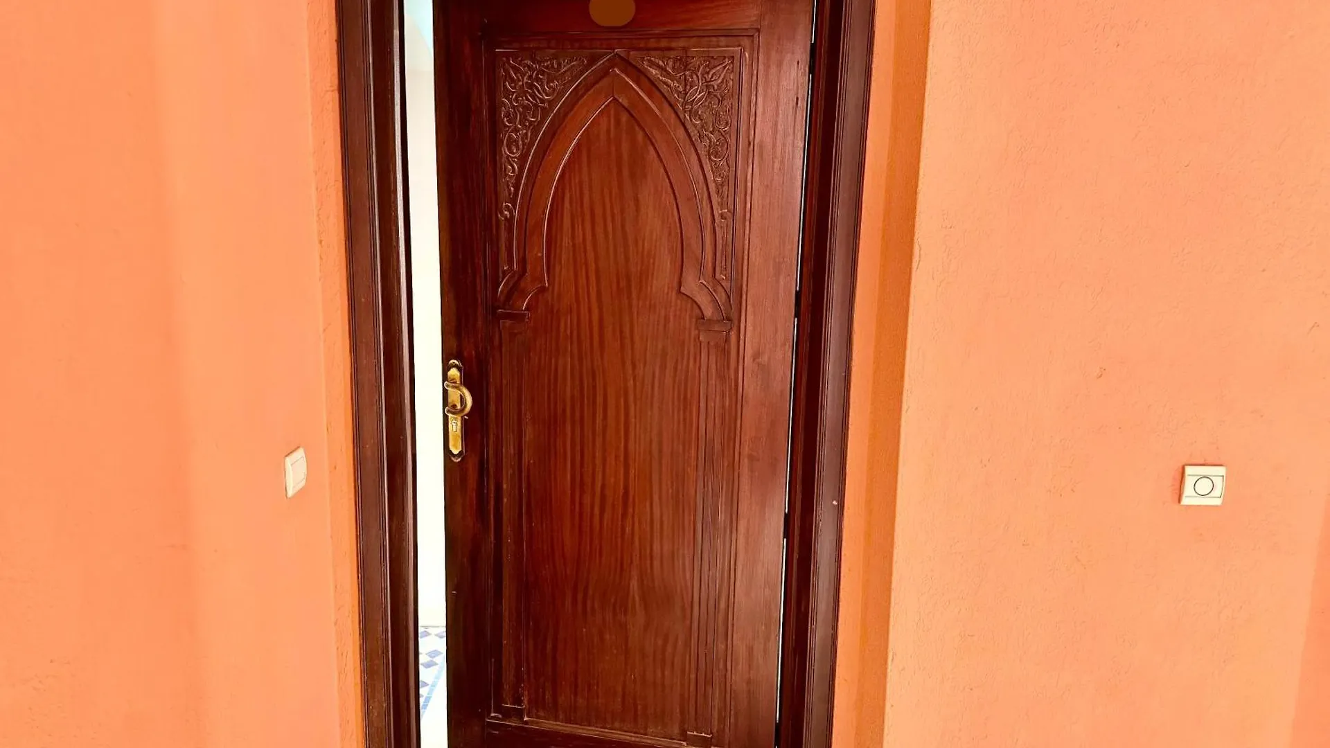 Beautiful Hivernage Apartment With Pool & Balcony, Near Attractions Marrakesz